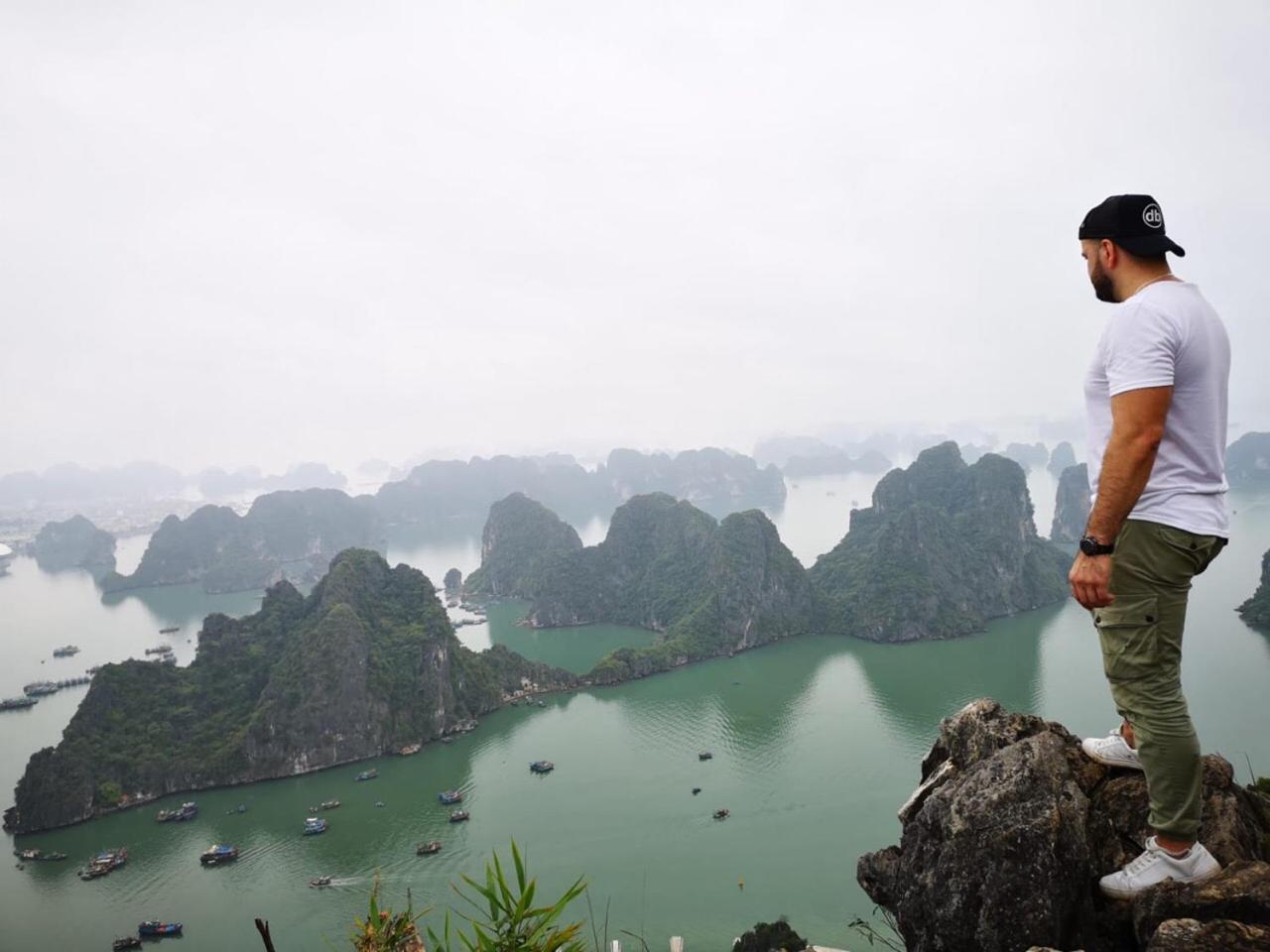 Hung Vuong Hotel Ha Long Exterior foto